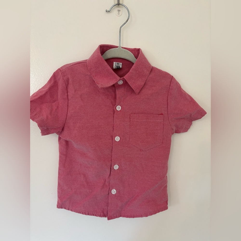 Button down, short sleeve, collard shirt